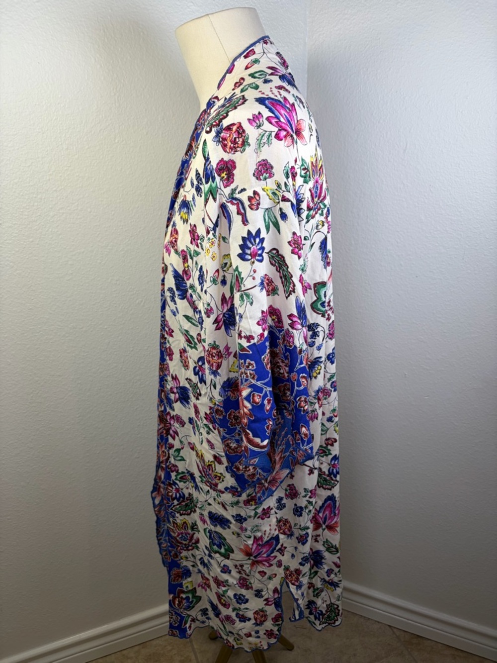 Democracy Floral Rayon Kimono Duster - Size L/XL - Picture 5 of 10